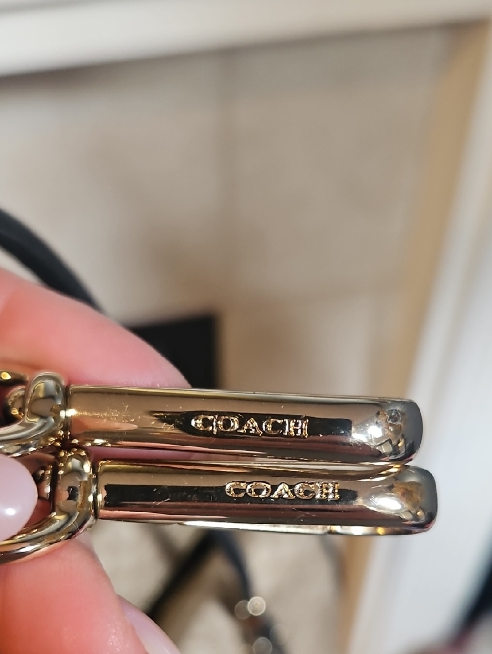 ✨ Y2K Coach Kristin Signature Satchel Crossbody Bag W/ Gold Turnlock/ Hangtags ✨ - Picture 7 of 8